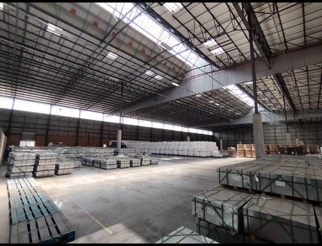 13,926M² WAREHOUSE TO LET IN GOSFORTH PARK